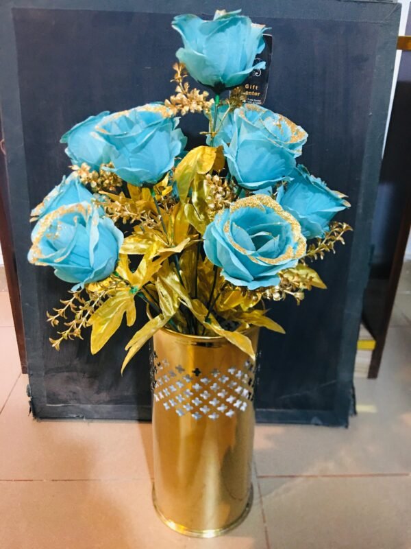 Decorative Metal Flower Vase for Dining Tables – 10 Flower Colors, 3 Sizes Available